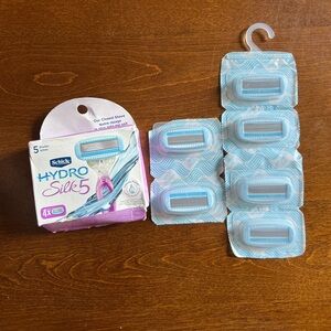 Schick hydro silk 5 razor refills (6 razor heads)